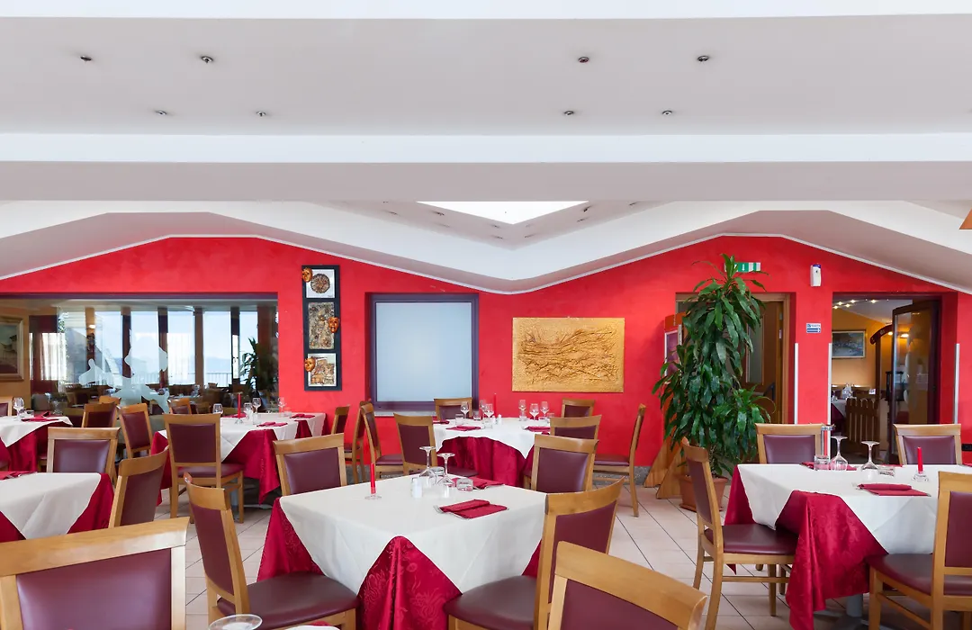 Hotel Lovere Resort & Spa-1